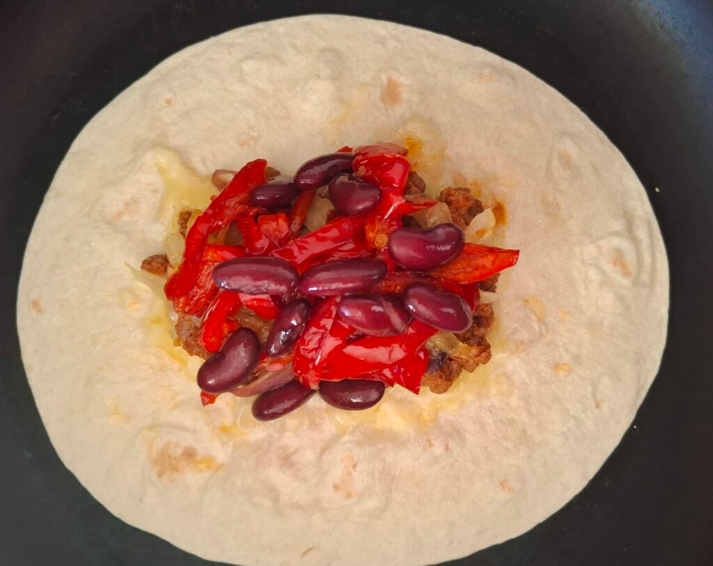 Burritos in padella con condimento