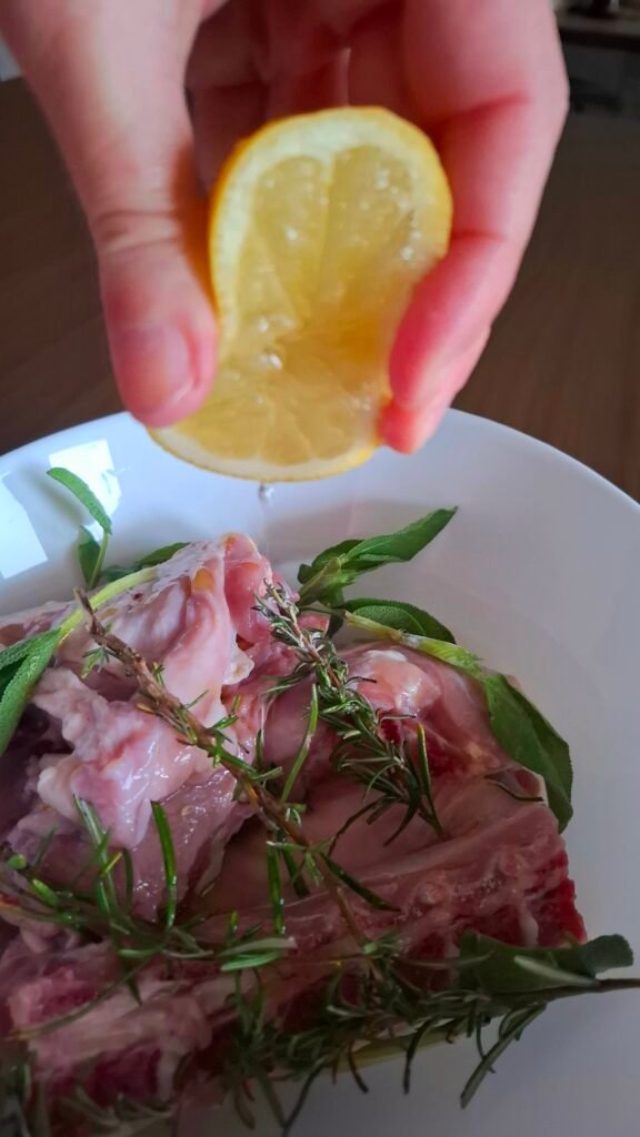 Limone sul capretto per marinatura