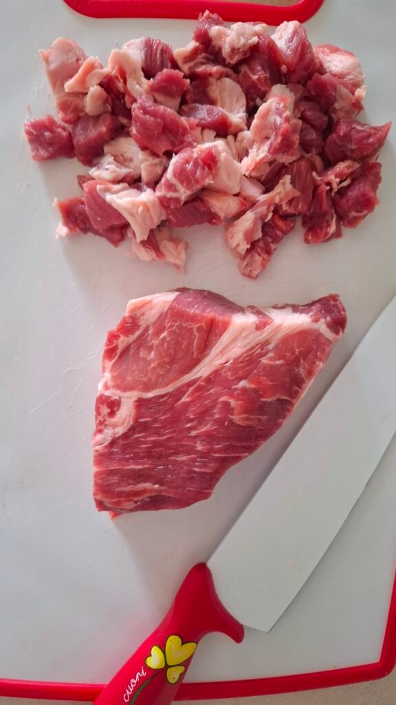 Coppone tagliato a pezzetti 2x1 cm per spiedini