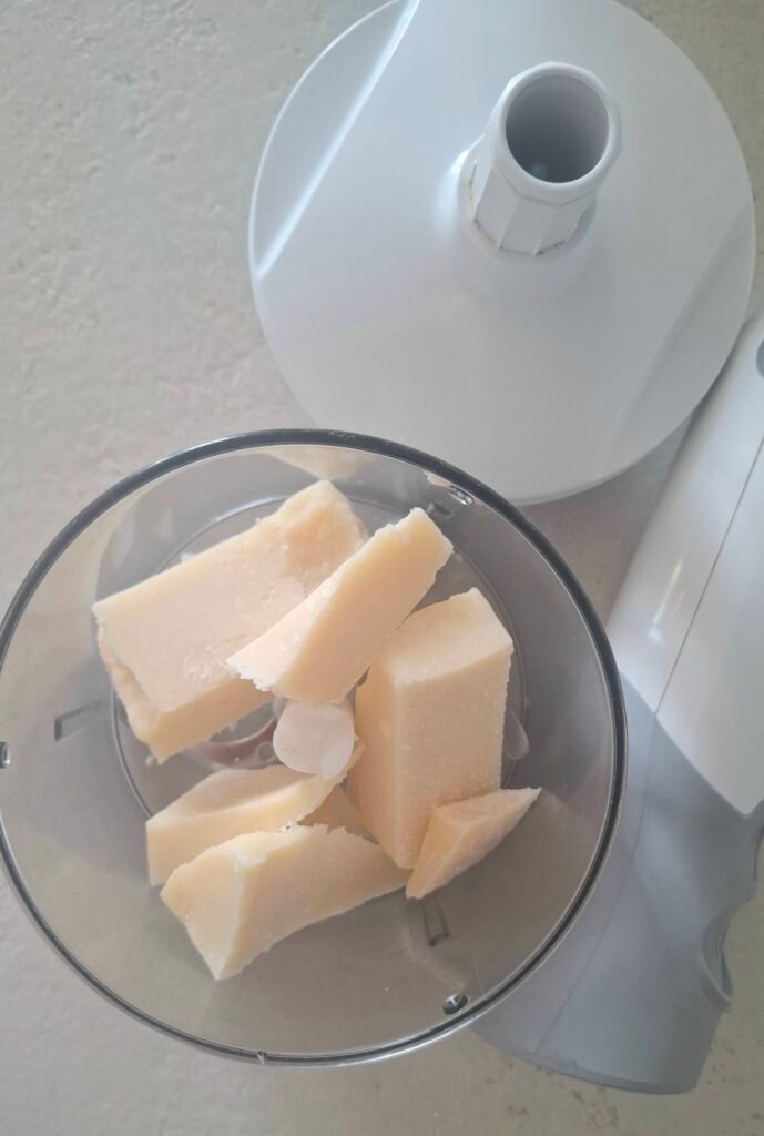 Mixer con pezzi parmigiano