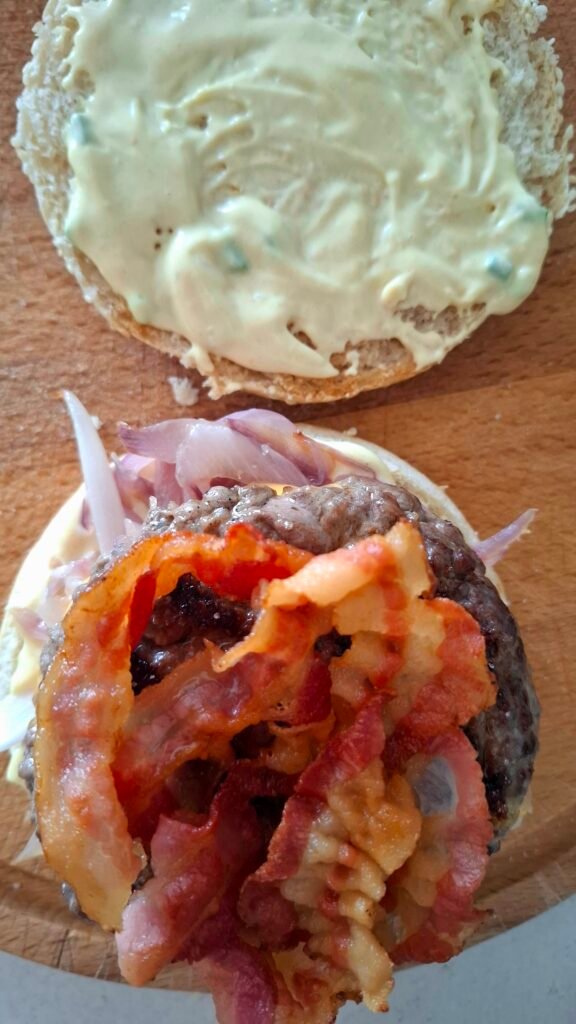 Cappello del panino con maionese