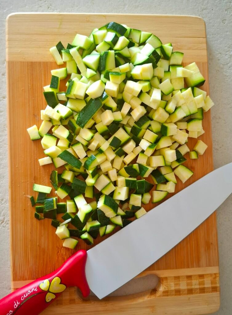 Zucchine tagliate a cubetti 1 cm